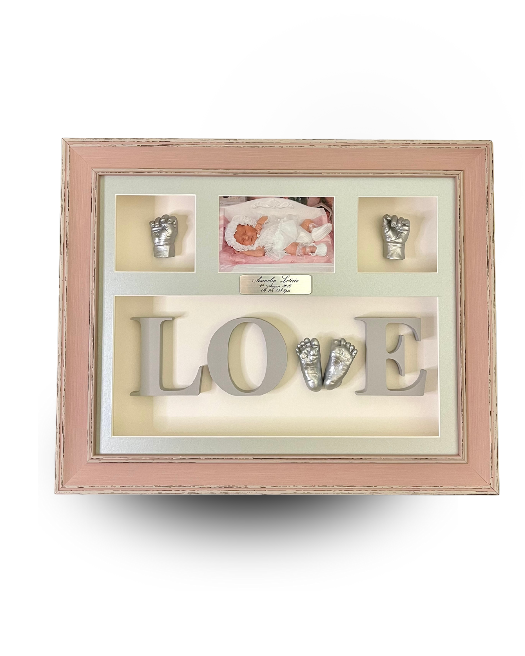 3D Framed Casts With 'LOVE' Letters